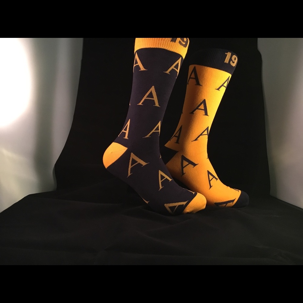 Alpha phi alpha casual/dress socks